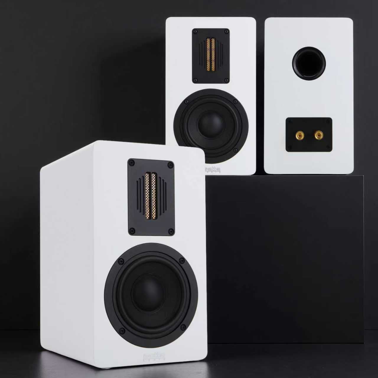 Sette Aria R - View 2